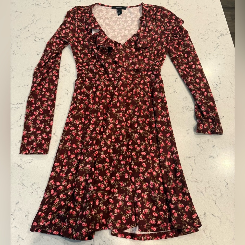 Forever 21 Floral Long Sleeve Dress